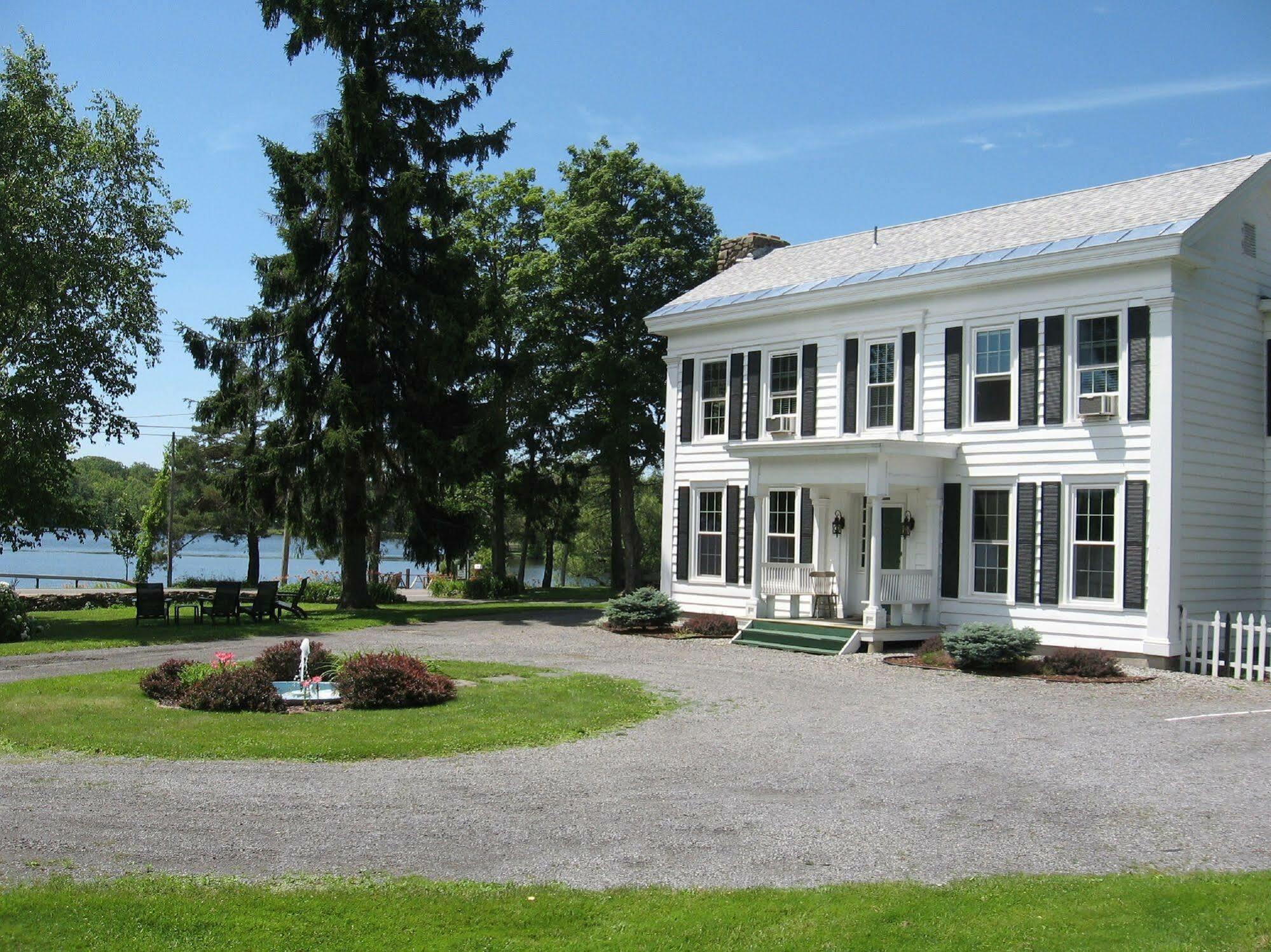 Mariaville Lake B & B Pattersonville Buitenkant foto