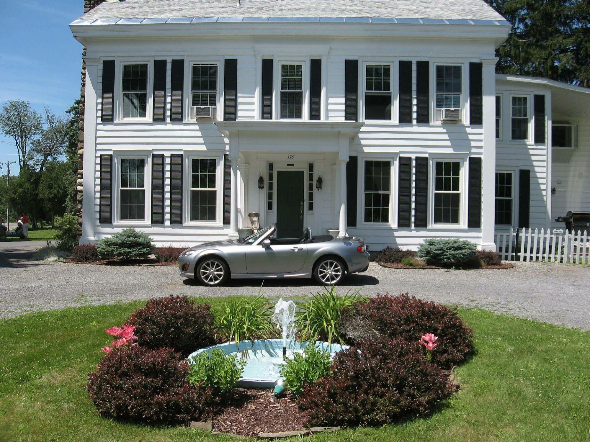 Mariaville Lake B & B Pattersonville Buitenkant foto