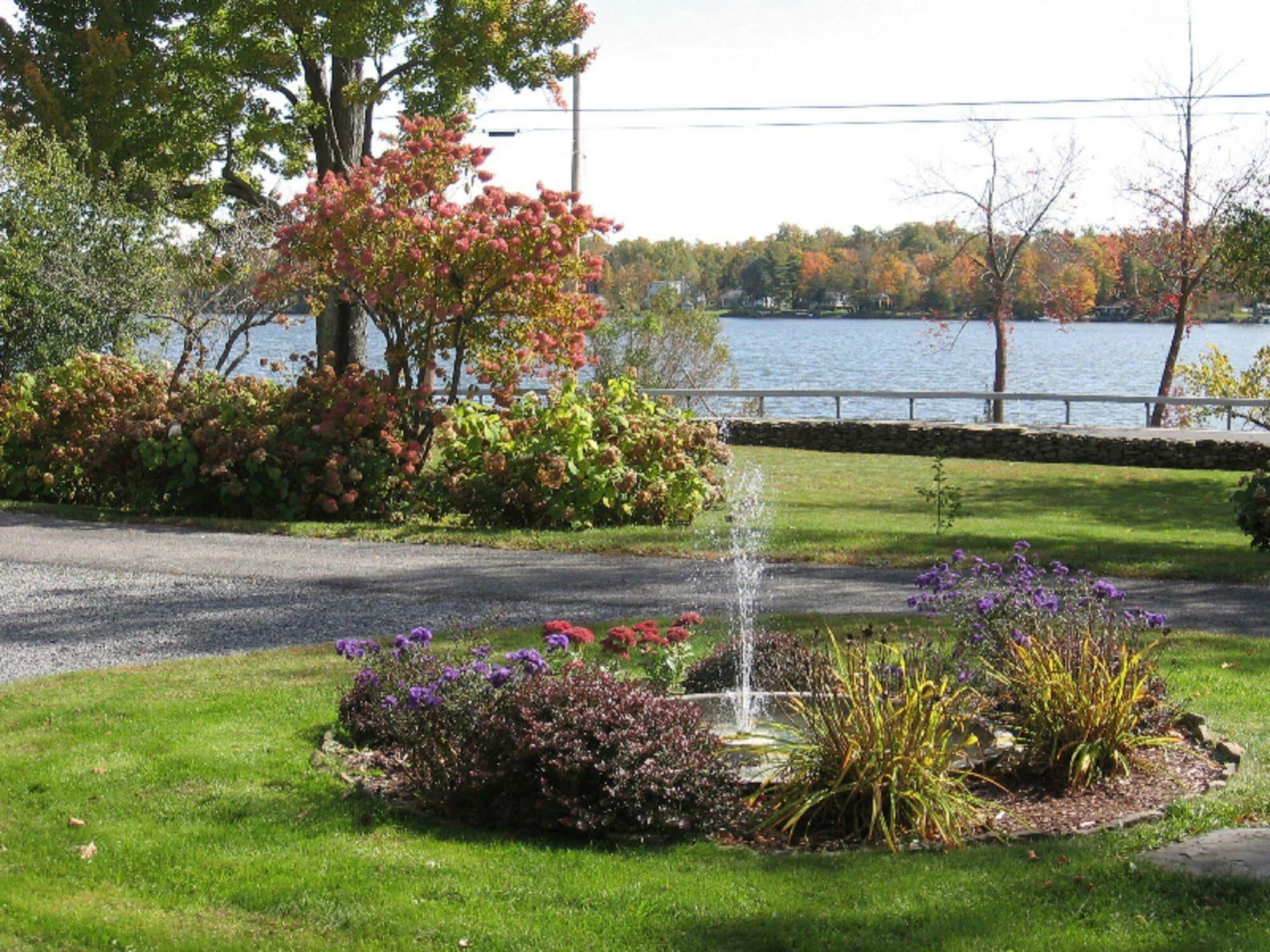 Mariaville Lake B & B Pattersonville Buitenkant foto